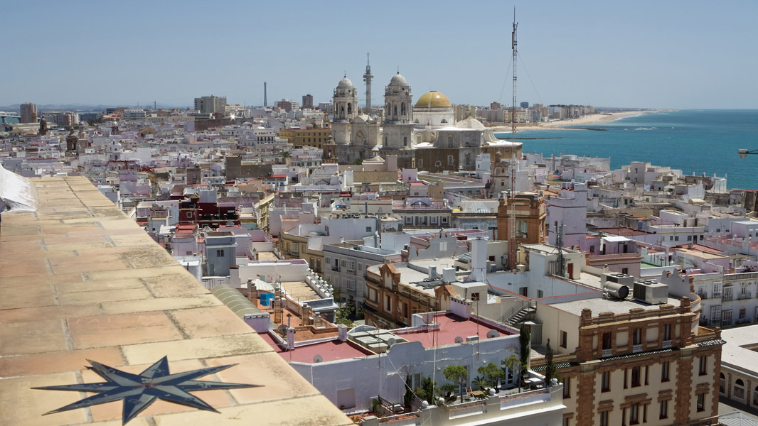 Cádiz: Blick über die Dächer nach Südosten Cádiz: Blick über die Dächer nach Südosten