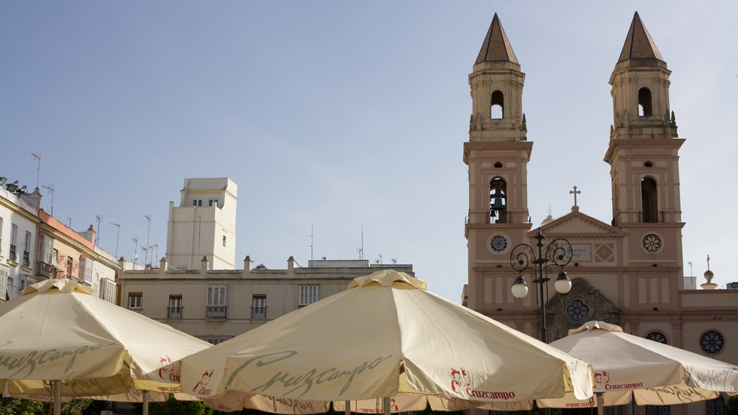 Cádiz: typischer 'Sillón' am Plaza de San Antonio Cádiz: typischer 'Sillón' am Plaza de San Antonio